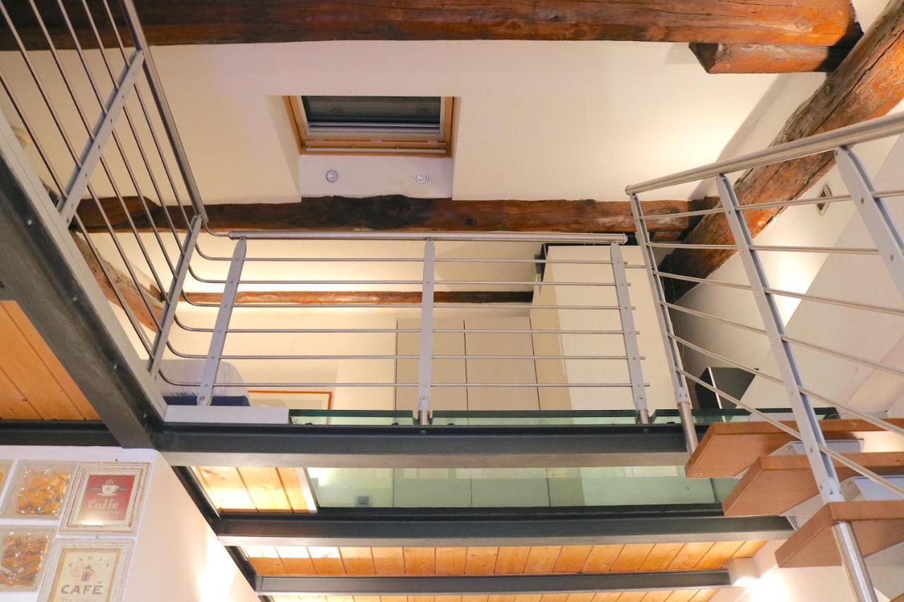 Charming Apartment In The Navigli District - 4 People Milaan Buitenkant foto